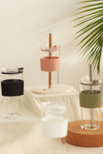 Load image into Gallery viewer, Reusable Bubble Tea Tumbler Classic 700ml BBT Cup Set